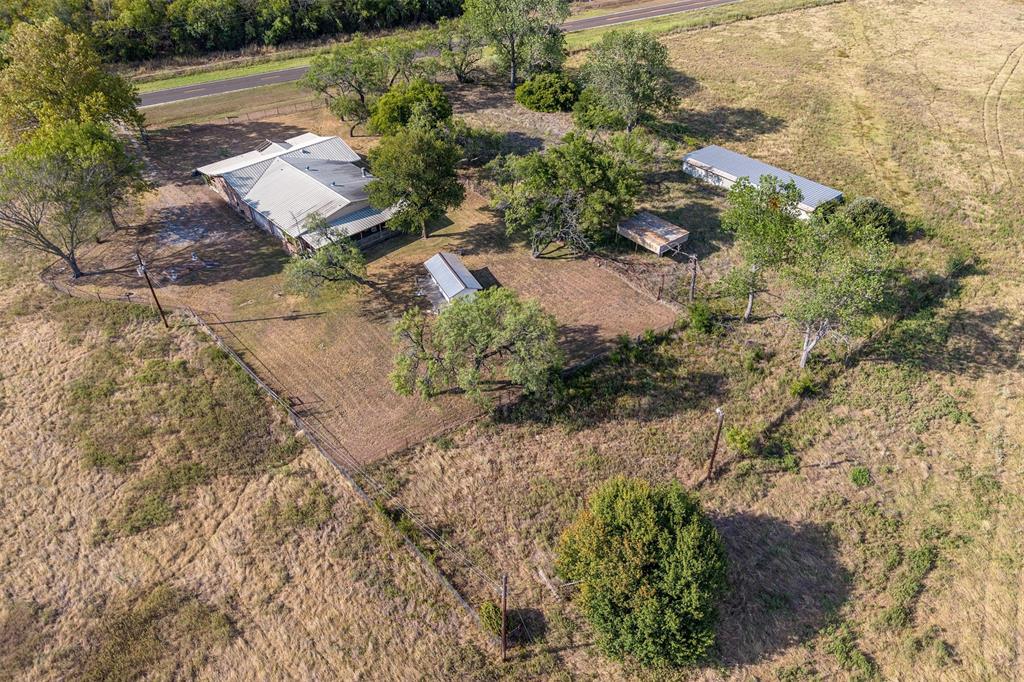 18705 Fm 709 Property Photo 20