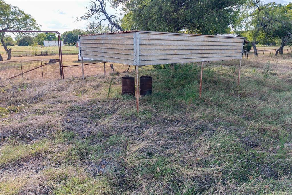 18705 Fm 709 Property Photo 22