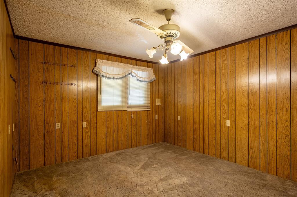 18705 Fm 709 Property Photo 27