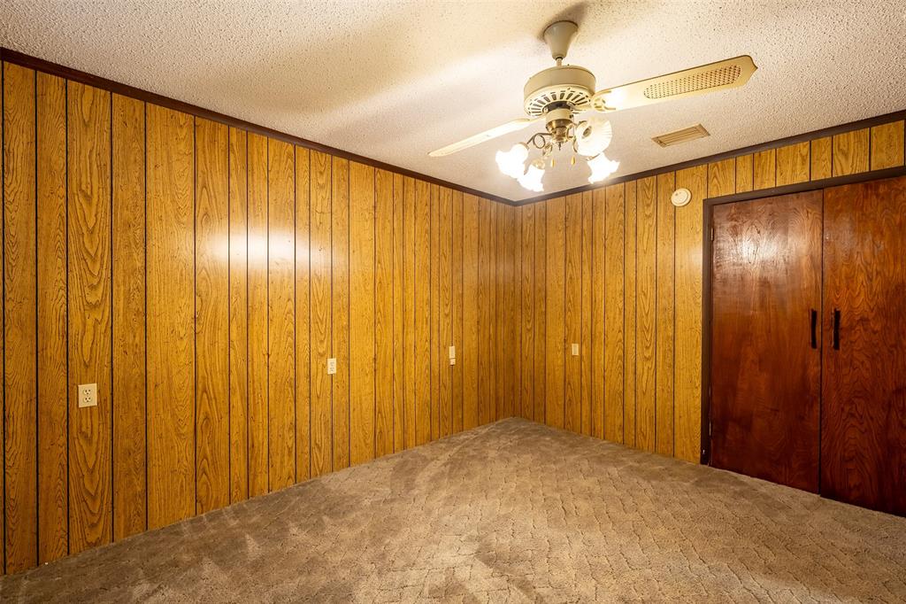 18705 Fm 709 Property Photo 28