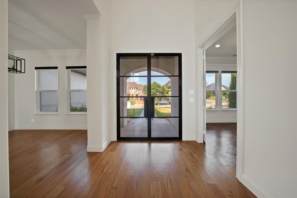 1301 Clipston Drive Property Photo 4