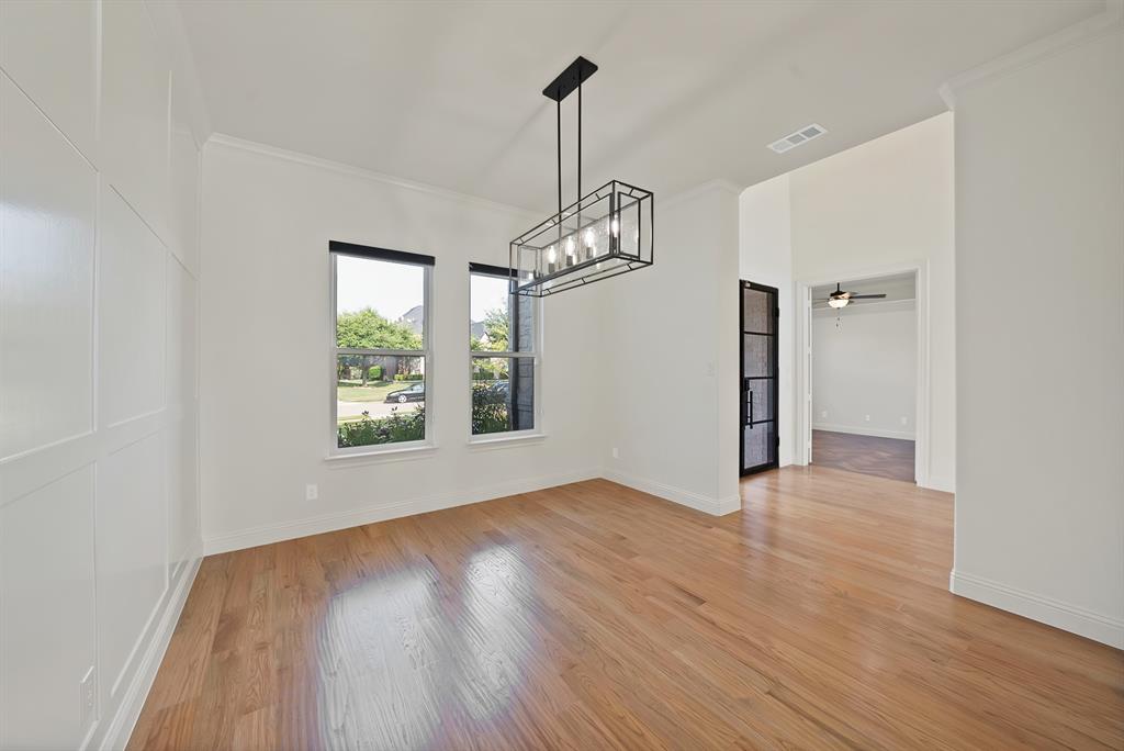 1301 Clipston Drive Property Photo 6