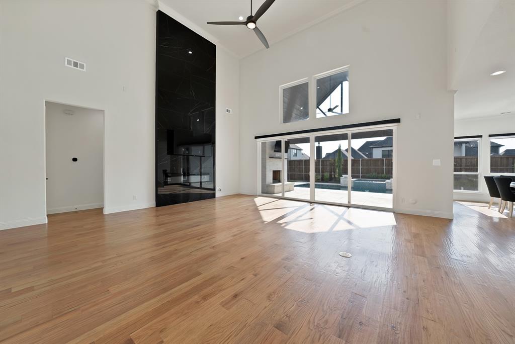 1301 Clipston Drive Property Photo 9