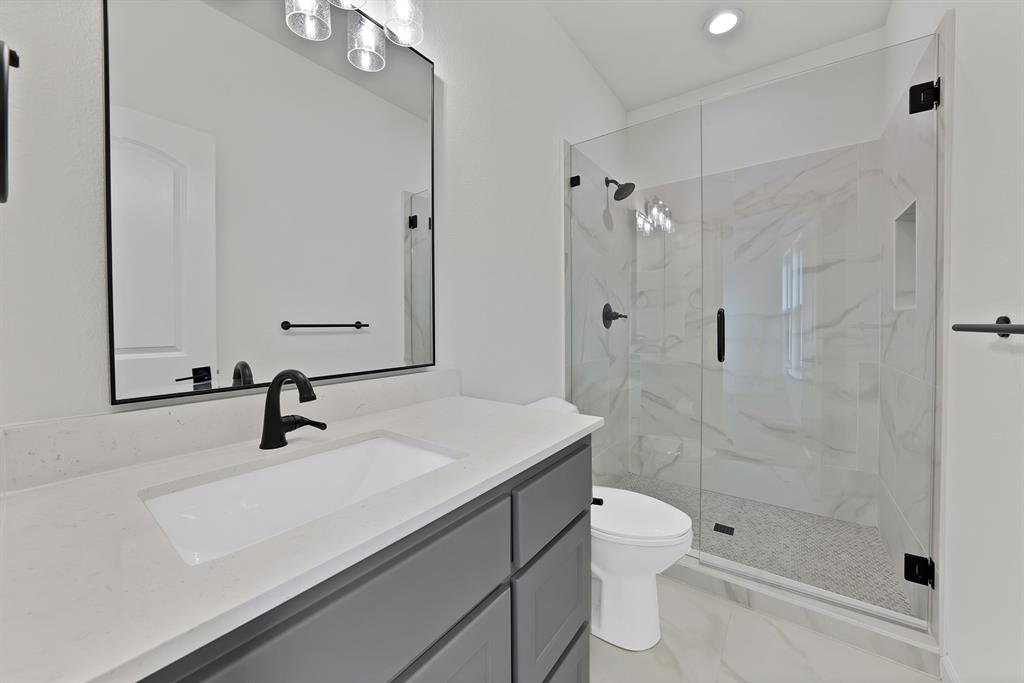 1301 Clipston Drive Property Photo 14