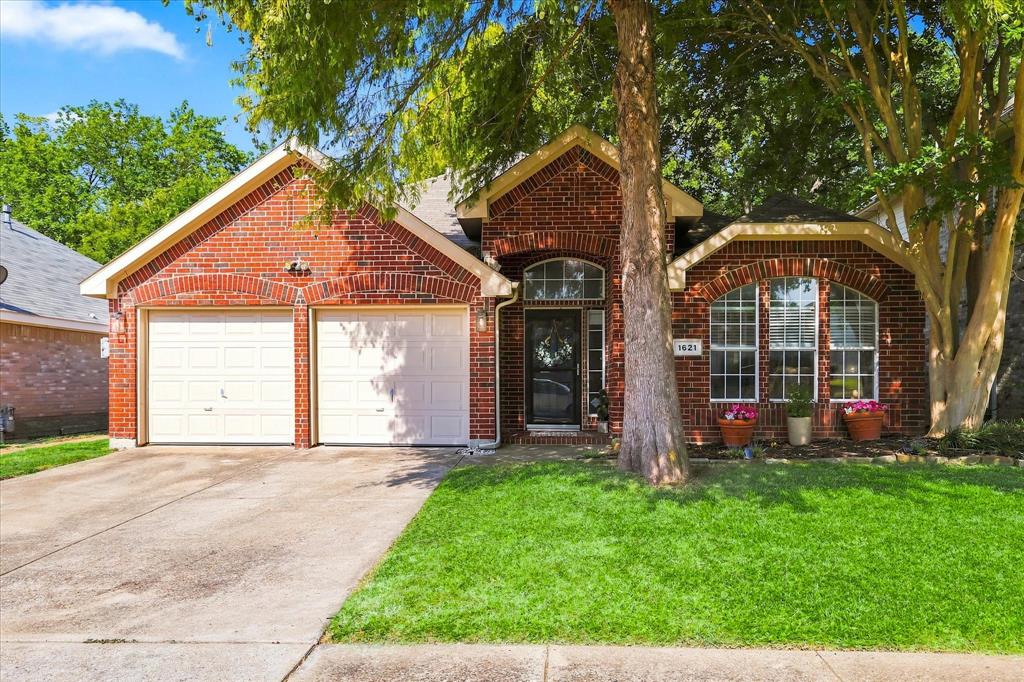 1621 Nicole Lane Property Photo 1