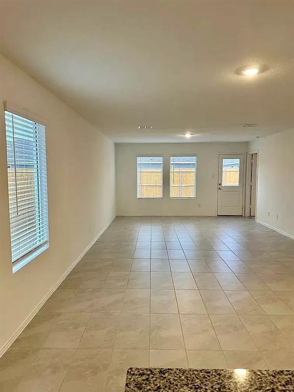 122 Wheatgrass Lane Property Photo 4