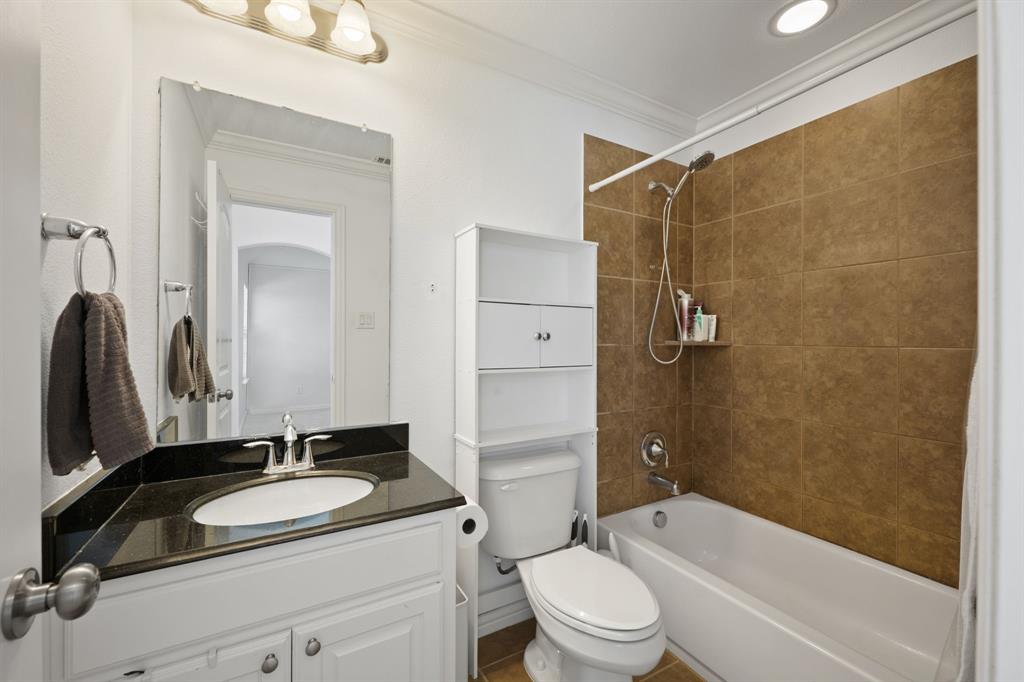 2528 Louis Lane Property Photo 23