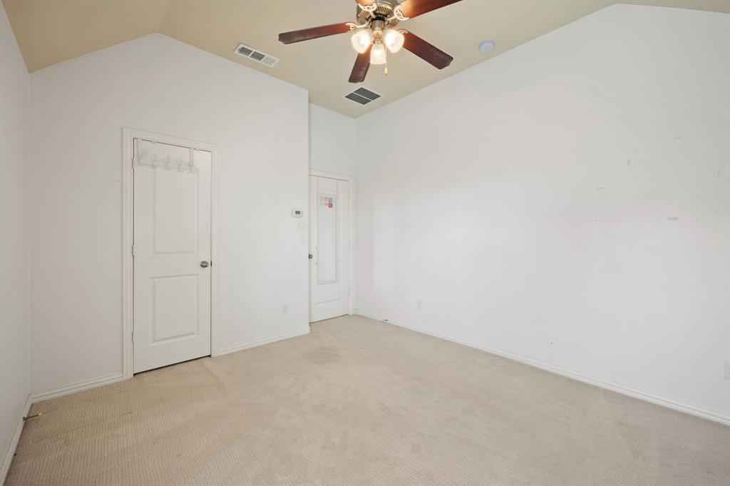 2528 Louis Lane Property Photo 25