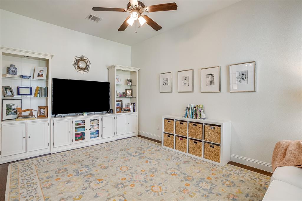 560 Point Vista Drive Property Photo 6