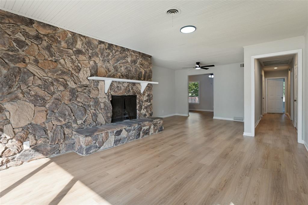 10641 Channel Drive Property Photo 2