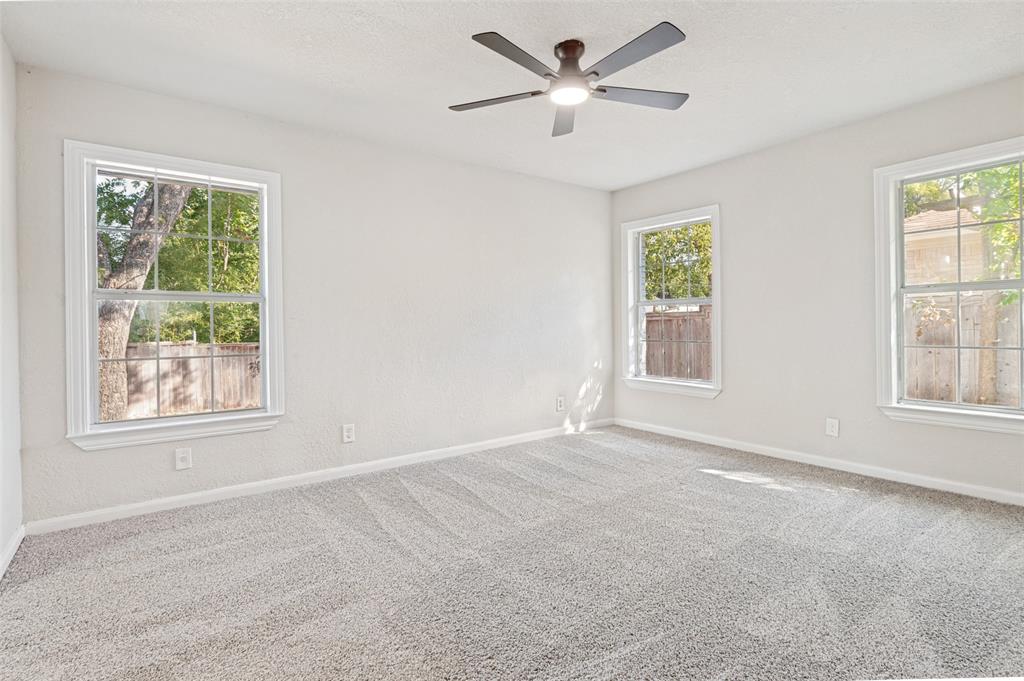 10641 Channel Drive Property Photo 8