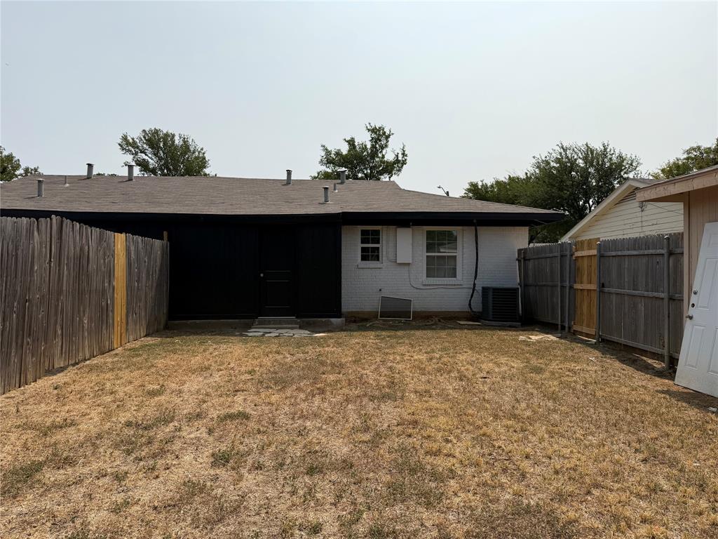 2506 Normont Circle Property Photo 20