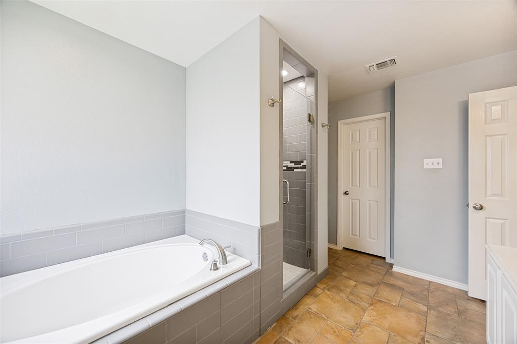 205 Arborview Drive Property Photo 14
