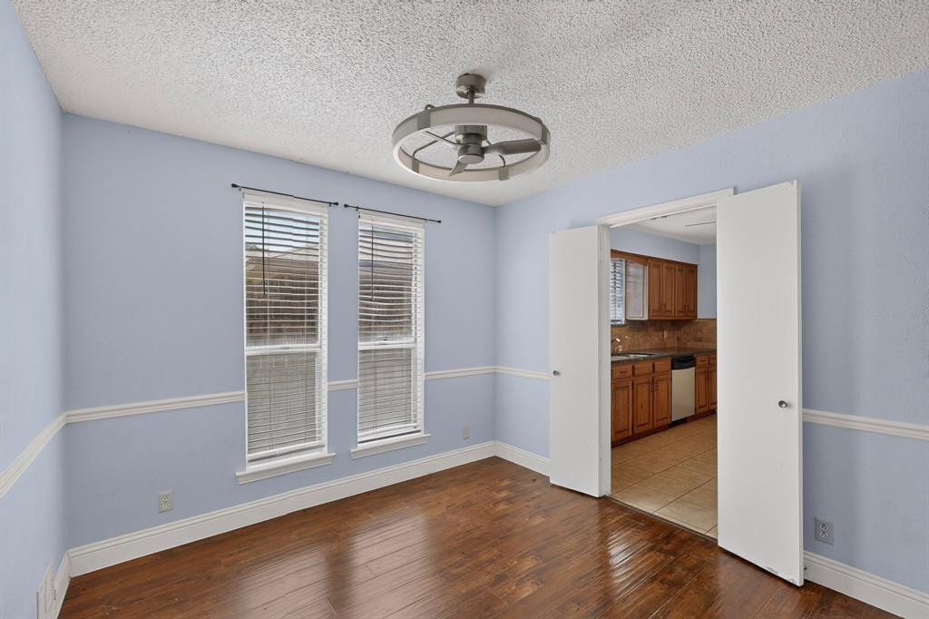 1003 Candlewood Drive Property Photo 11