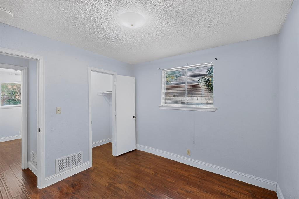 1003 Candlewood Drive Property Photo 24