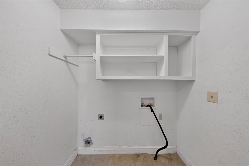 1003 Candlewood Drive Property Photo 29