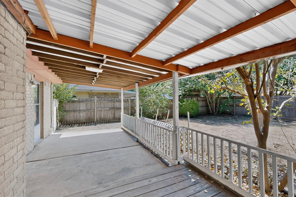 1003 Candlewood Drive Property Photo 31