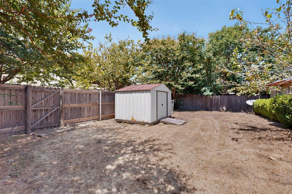 1003 Candlewood Drive Property Photo 37