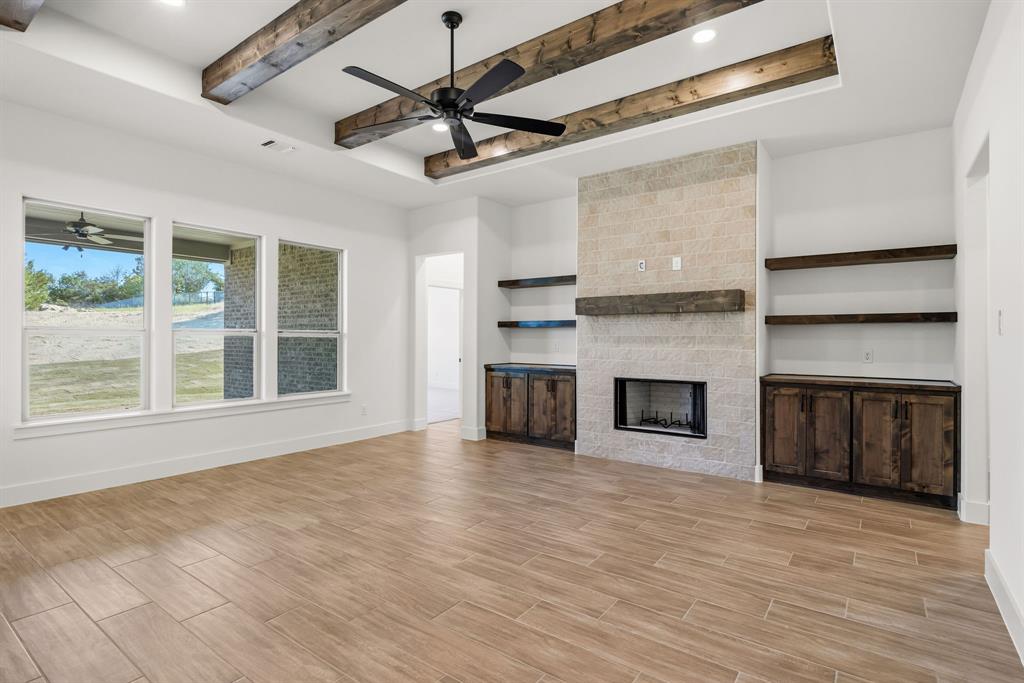 604 Acorn Way Property Photo 11