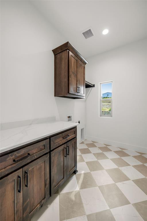 604 Acorn Way Property Photo 22