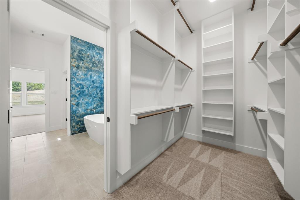 604 Acorn Way Property Photo 30