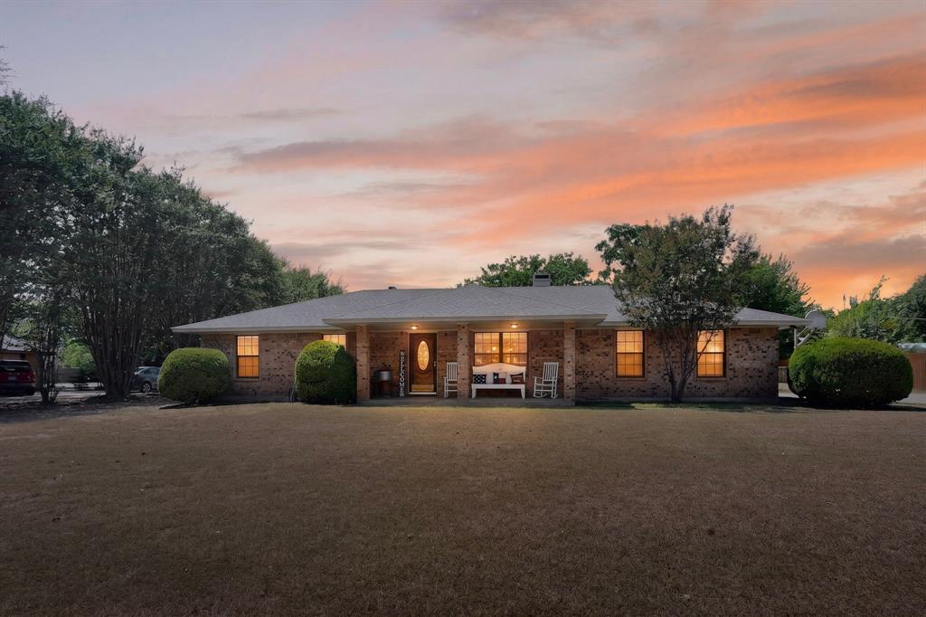 105 Prairie Creek Road Property Photo 1