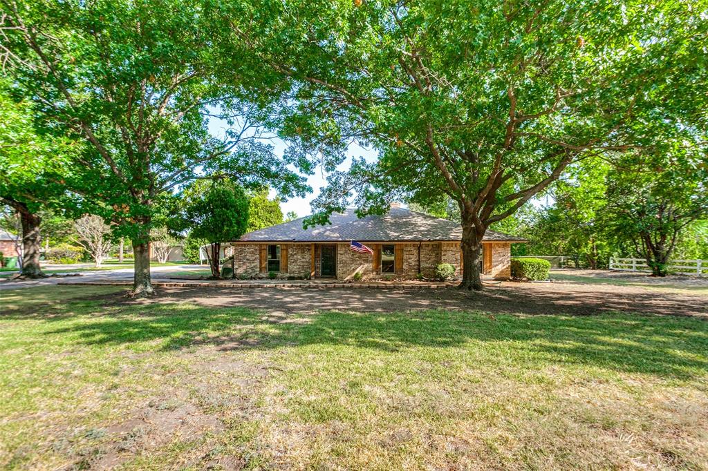 114 Starlite Drive Property Photo 1