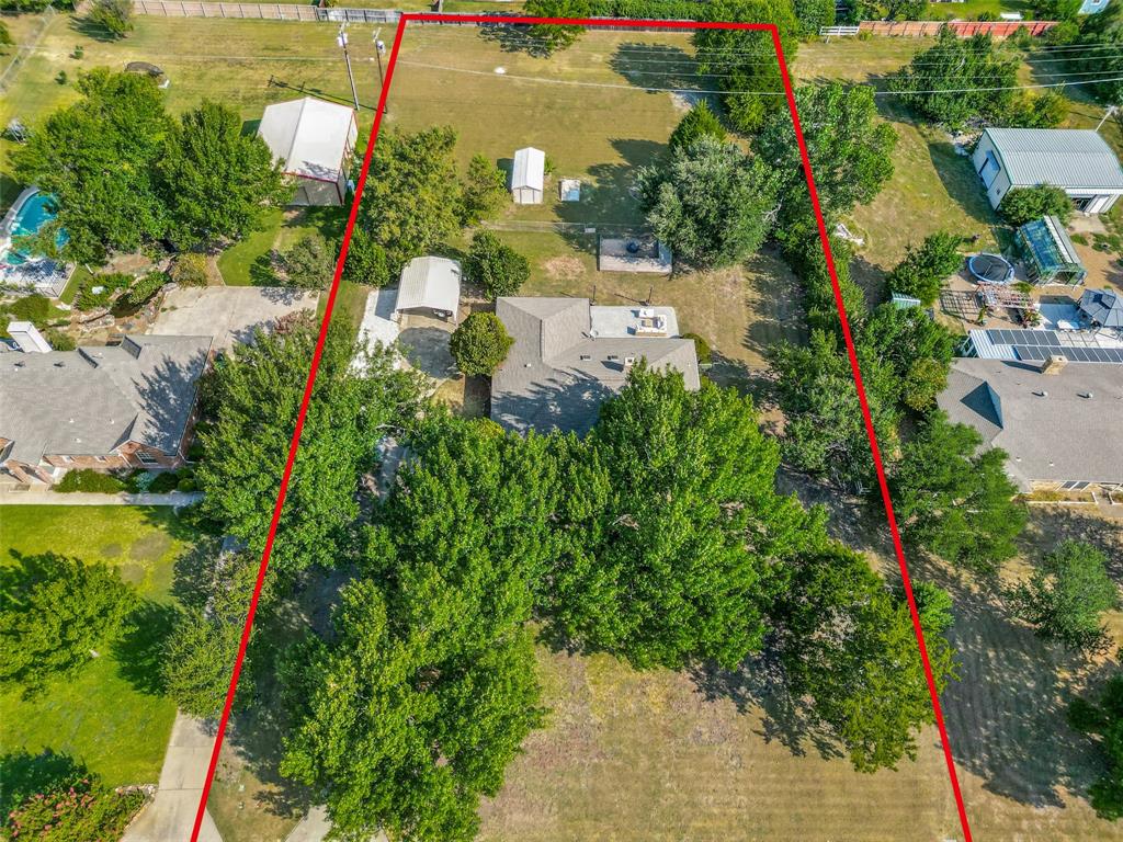 114 Starlite Drive Property Photo 28