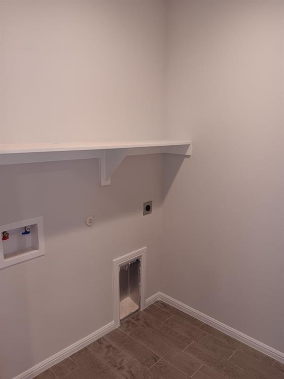 8725 Willowsun Way Property Photo 13