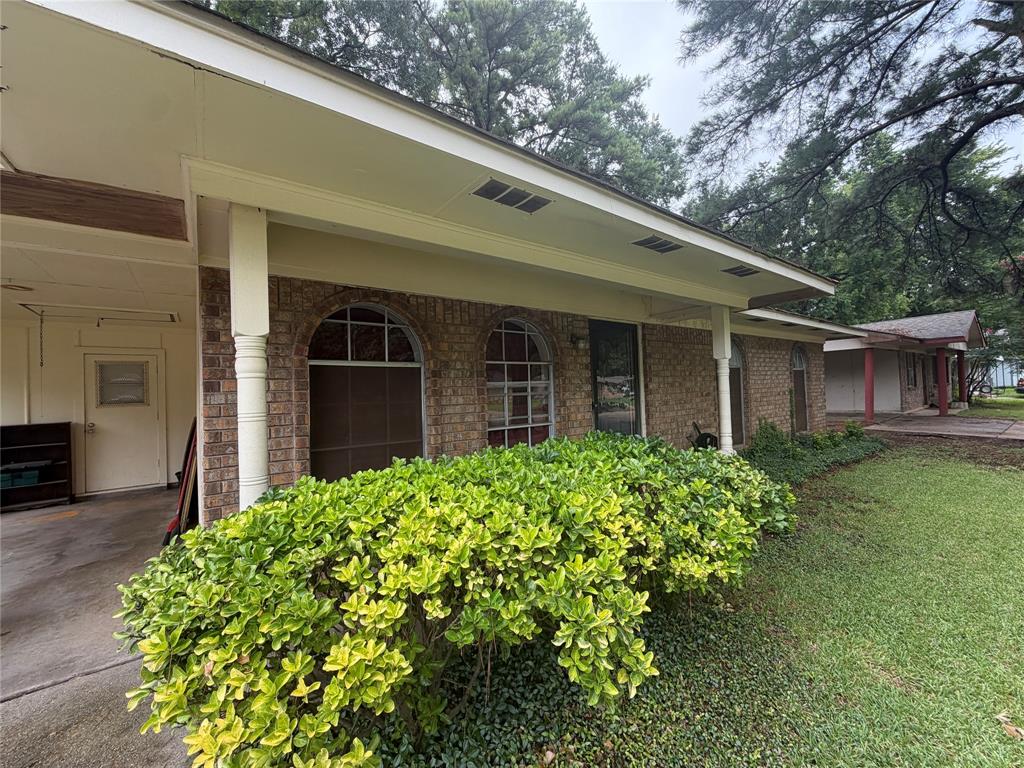1514 Teekell Street Property Photo 1