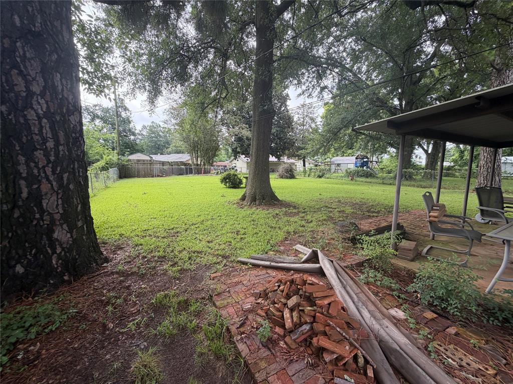1514 Teekell Street Property Photo 3
