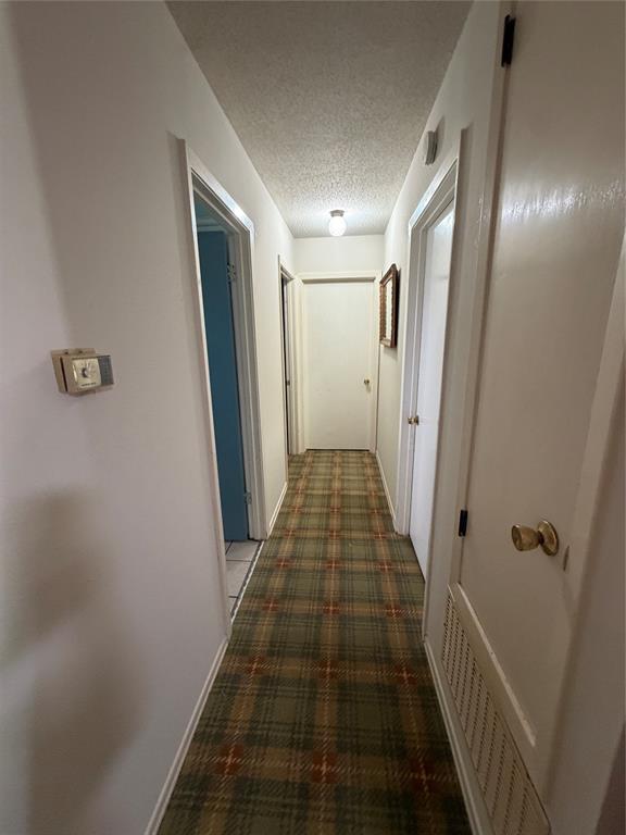 1514 Teekell Street Property Photo 5