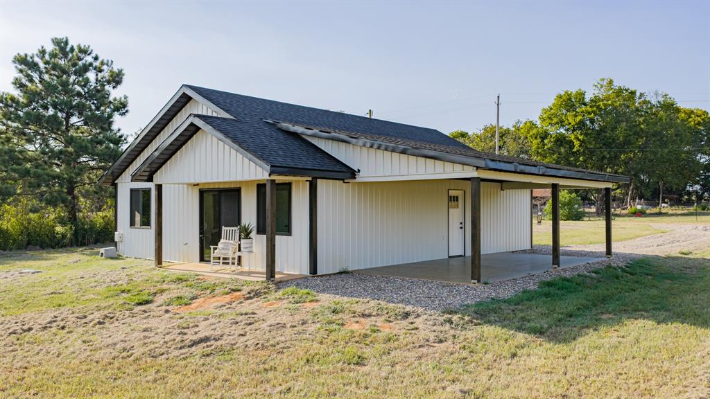 104 Private Road 33091 Property Photo 4