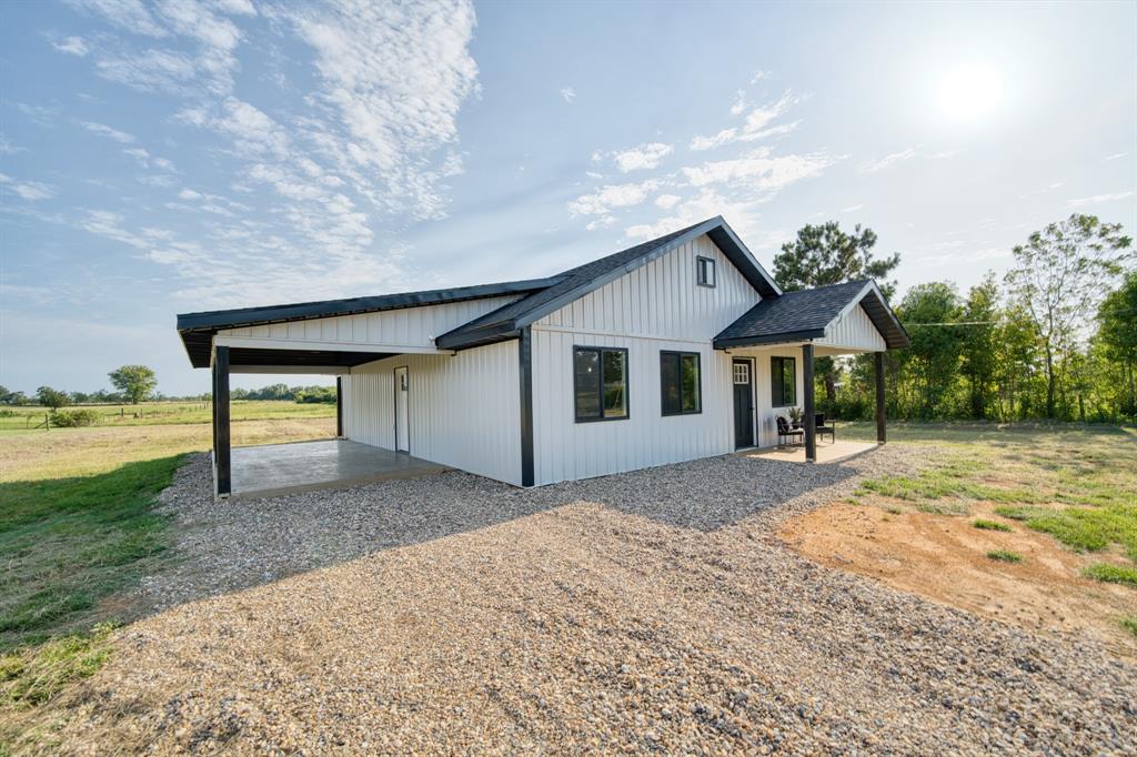 104 Private Road 33091 Property Photo 5