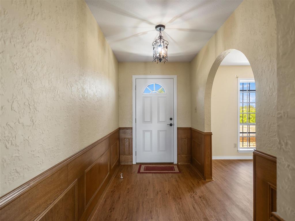 2825 Fm 1002 Property Photo 4
