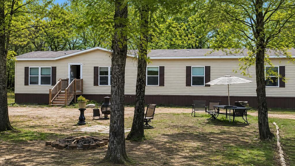 152 Lake Shadows Circle Property Photo 1