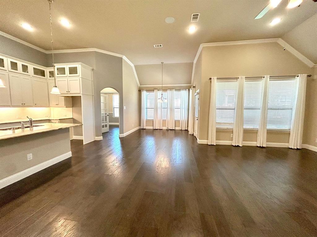 1400 Via Toscana Lane Property Photo 11