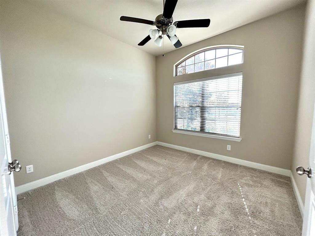 1400 Via Toscana Lane Property Photo 27
