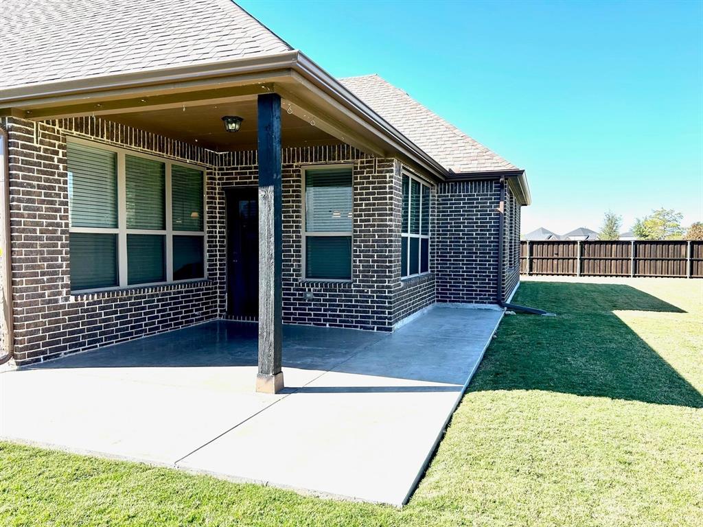 1400 Via Toscana Lane Property Photo 32