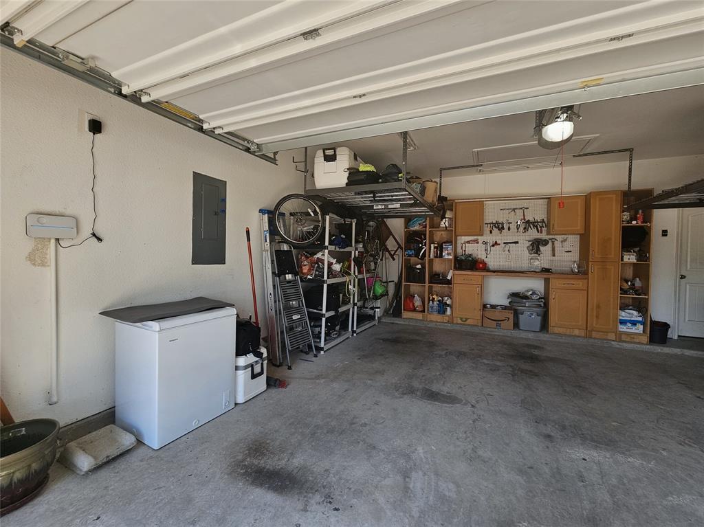 1017 Meadow Green Court Property Photo 39