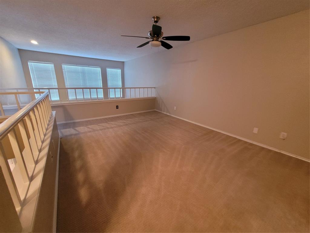 15221 Berry Trail 901 Property Photo 10