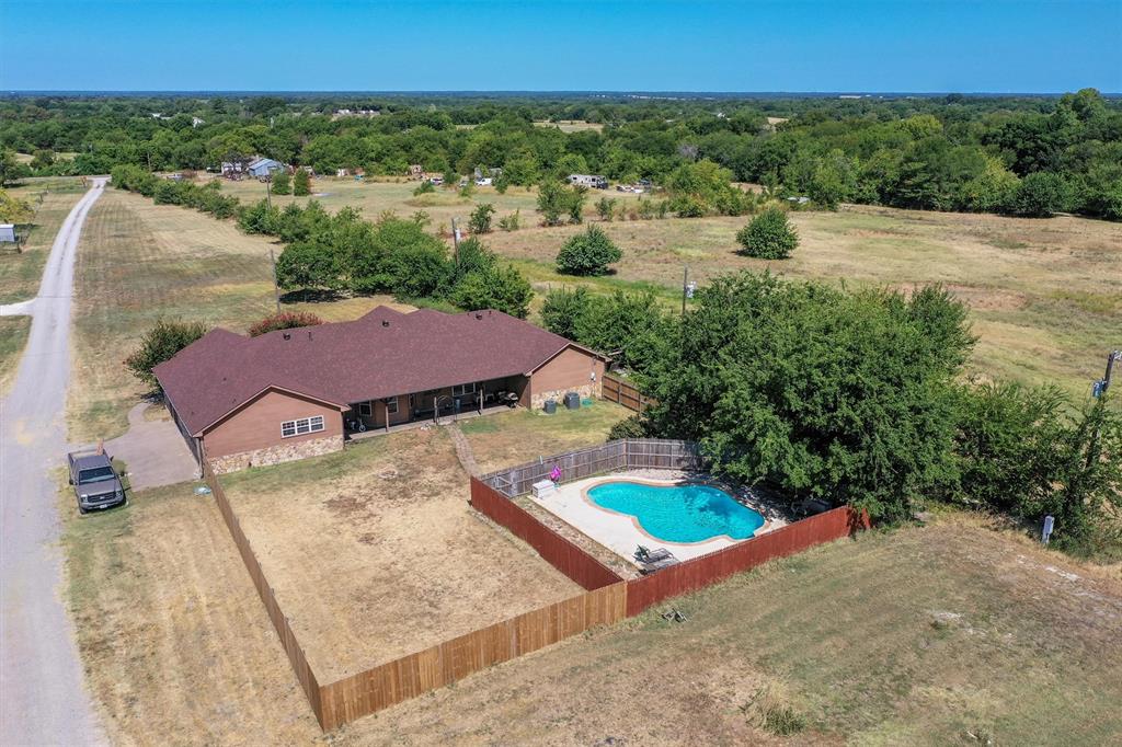 8787 S State Highway 78 Property Photo 3