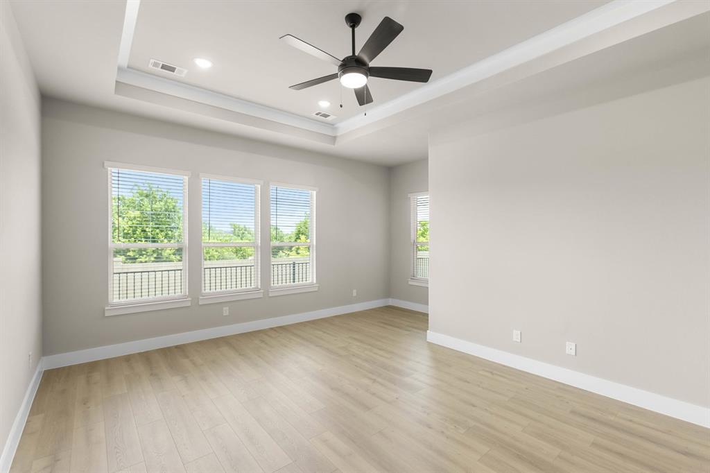 5840 Fresco Drive Property Photo 12