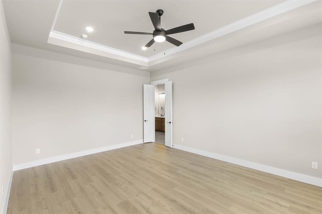 5840 Fresco Drive Property Photo 13
