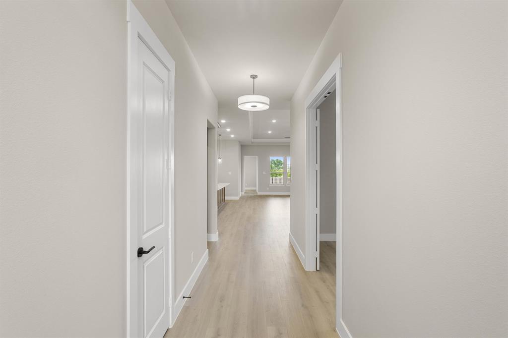 5840 Fresco Drive Property Photo 24