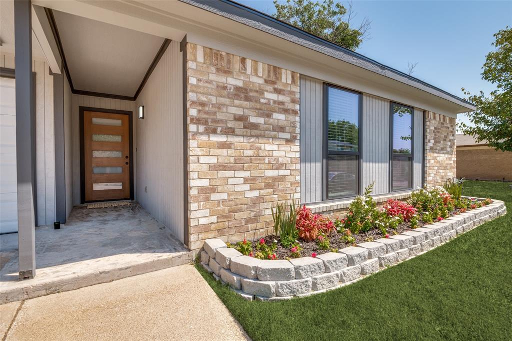 1230 Cielo Vista Drive Property Photo 3