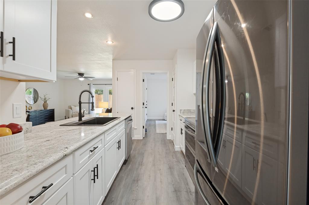 1230 Cielo Vista Drive Property Photo 10