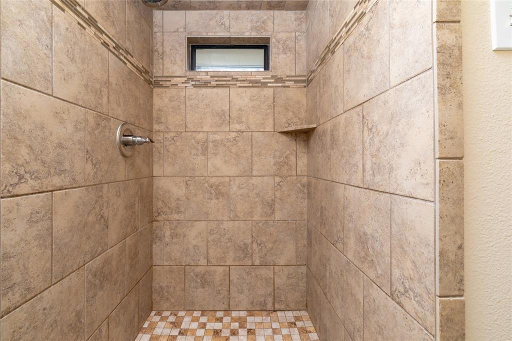 2906 Harvard Street Property Photo 27