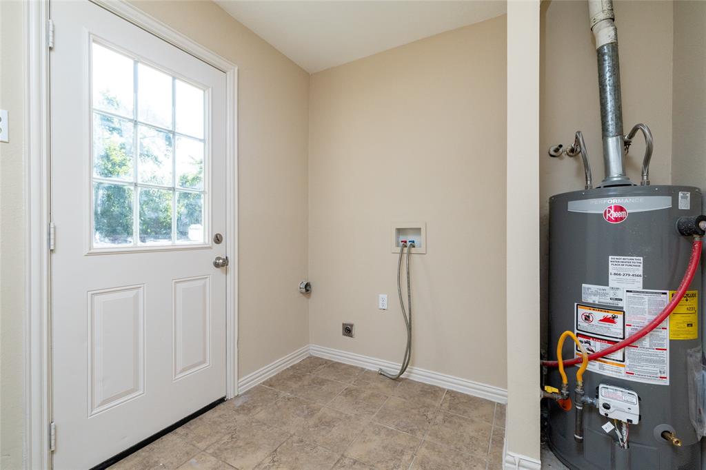 2906 Harvard Street Property Photo 29