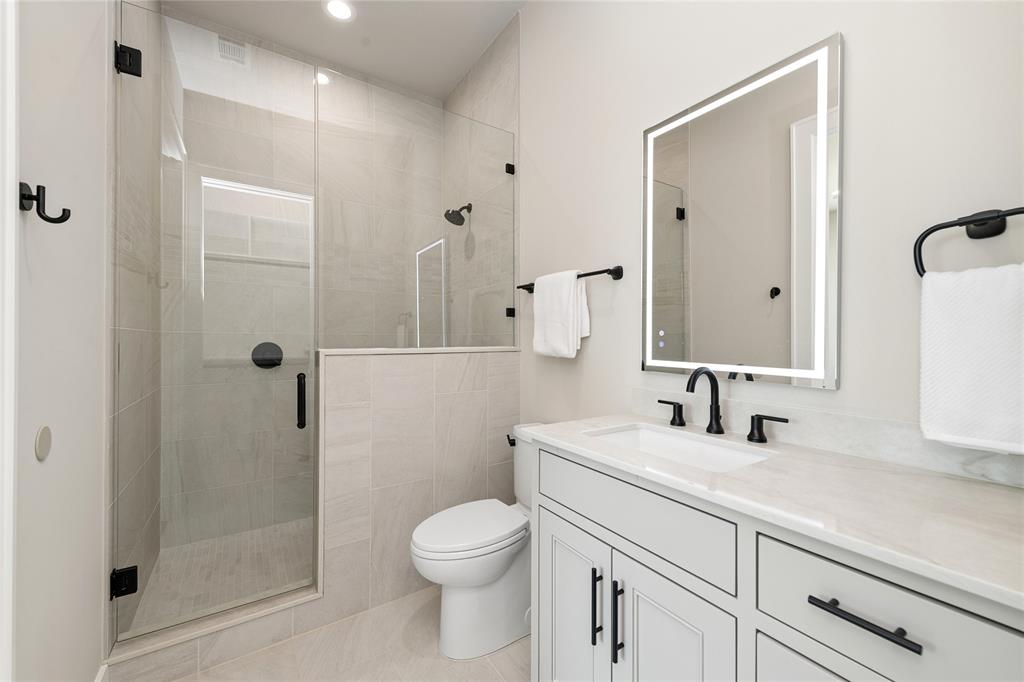 108 Eisenhower Court Property Photo 28